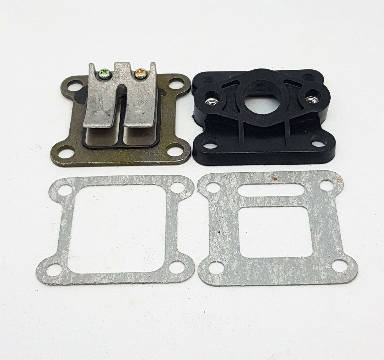 Load image into Gallery viewer, SET OF INLET MANIFOLD REEDS AND GASKETS FOR 47 - 49CC MINI MOTO / MINI DIRT / MINI QUAD BIKE
